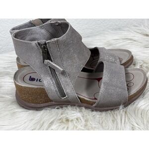 Bionica Palotina Sandals Women's 8M Gray Leather Wedge Comfort Zip Shoes